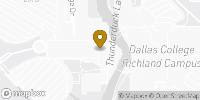 Map showing the location of Subway in Dallas, TX 75243
