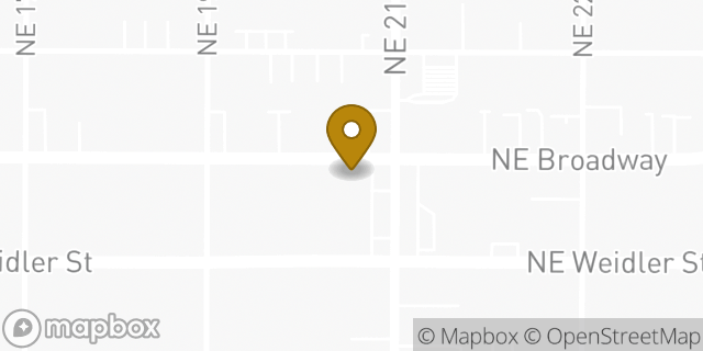 Map showing the location of Amazon Locker - Fred in Portland, OR 97232
