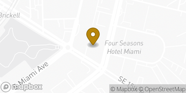 Map showing the location of Chase Bank in Miami, FL 33131
