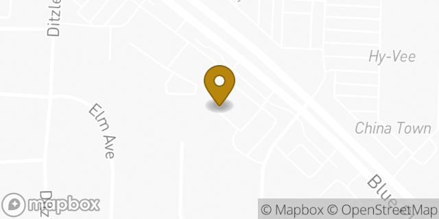 Map showing the location of Amazon Locker - Flora in Raytown, MO 64133