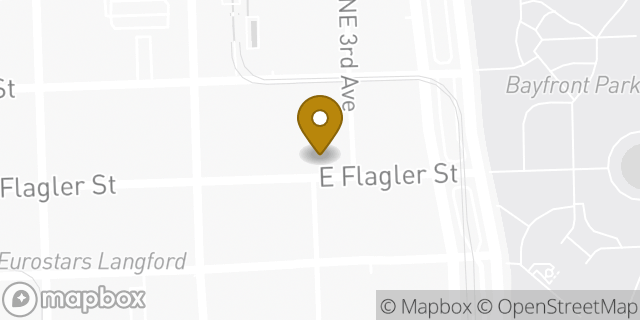 Map showing the location of Marshalls in Miami, FL 33131