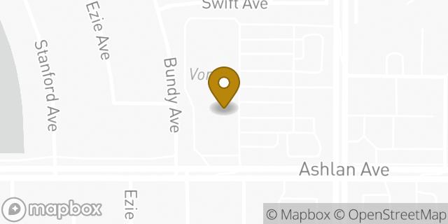 Map showing the location of AutoZone in Clovis, CA 93611