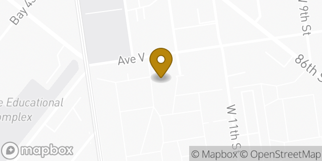 Map showing the location of Amazon Locker - Plottwist in Brooklyn, NY 11223
