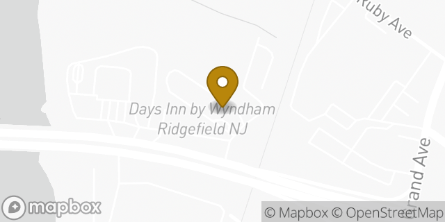 Map showing the location of Days Inn by Wyndham Ridgefield NJ in Ridgefield, NJ 07657