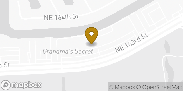 Map showing the location of Budget Car Rental in North Miami Beach, FL 33160