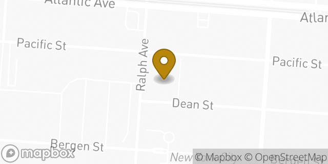 Map showing the location of Amazon Locker - Crane in Brooklyn, NY 11233