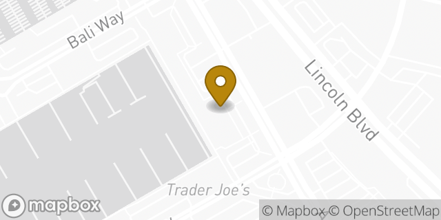 Map showing the location of REI in Marina del Rey, CA 90292