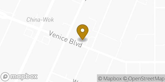 Map showing the location of Amazon Locker - Raptor in Los Angeles, CA 90019