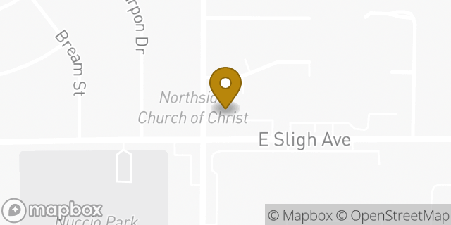 Map showing the location of Amazon Locker - Maximillian in Tampa, FL 33617