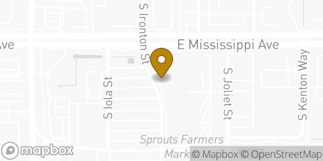 Map showing the location of Amazon Locker - Clothes in Aurora, CO 80012