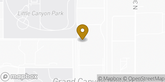 Map showing the location of Amazon Locker - Advance in Phoenix, AZ 85017