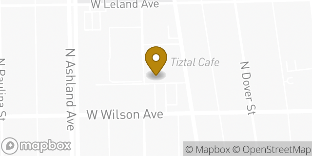 Map showing the location of Amazon Locker - Bumbu in Chicago, IL 60640