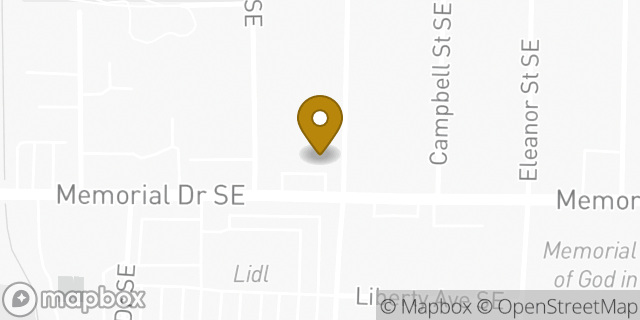 Map showing the location of Amazon Locker - Staircase in Atlanta, GA 30317