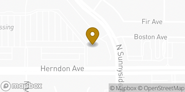Map showing the location of Old Navy in Clovis, CA 93612
