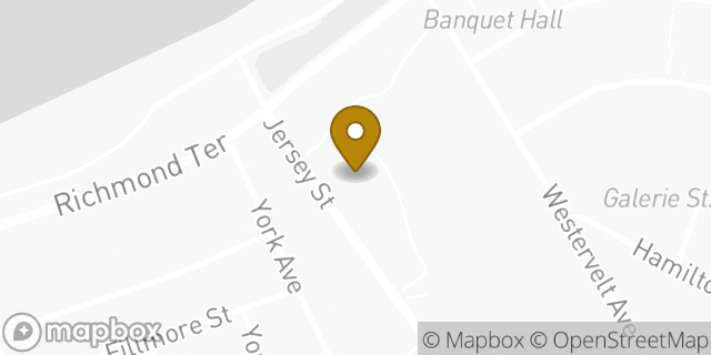 Map showing the location of Amazon Locker - Llobregat in Staten Island, NY 10301