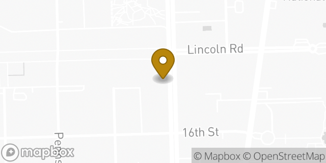 Map showing the location of Foot Locker in Miami Beach, FL 33139
