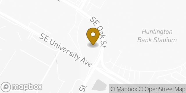 Map showing the location of Buffalo Wild Wings in Minneapolis, MN 55414