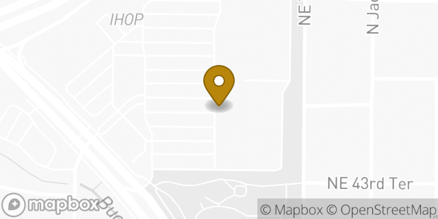 Map showing the location of Amazon Locker - Translate in Kansas City, MO 64117