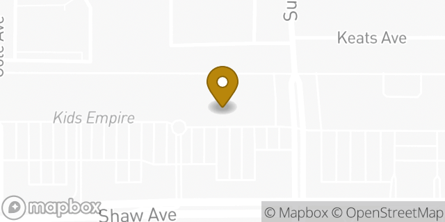 Map showing the location of Amazon Locker - Vison in Clovis, CA 93612