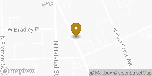 Map showing the location of Avis Rent a Car in Chicago, IL 60613