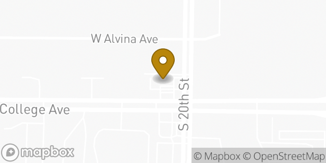 Map showing the location of Amazon Locker - Hyena in Milwaukee, WI 53221