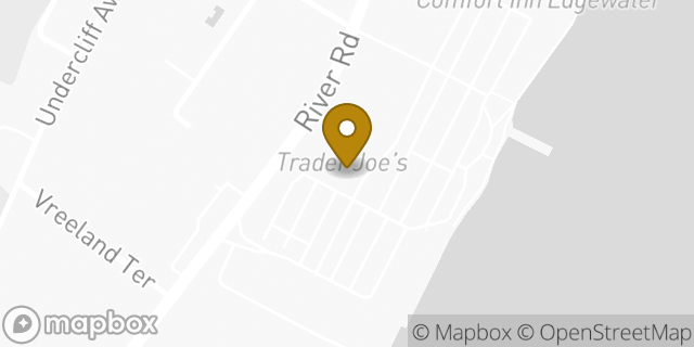 Map showing the location of Trader Joe's in Edgewater, NJ 07020