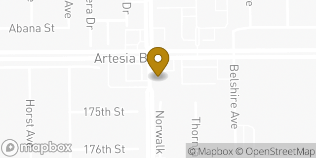 Map showing the location of Amazon Locker - Greg in Artesia, CA 90701
