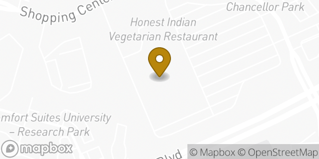 Map showing the location of Amazon Locker - Kettledrum in Charlotte, NC 28213