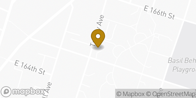 Map showing the location of Amazon Locker - Piru in Bronx, NY 10456