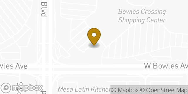 Map showing the location of LongHorn Steakhouse in Littleton, CO 80123