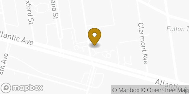 Map showing the location of Amazon Locker - Sustenance in Brooklyn, NY 11238