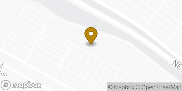 Map showing the location of Amazon Locker - Mammoth in Portland, OR 97220