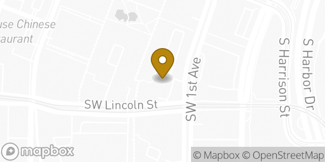 Map showing the location of Amazon Locker - Canary in Portland, OR 97201