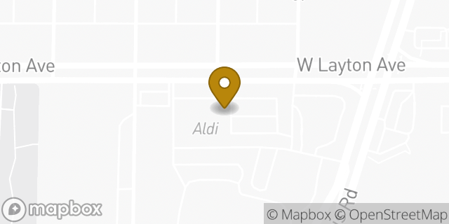 Map showing the location of Aldi in Greenfield, WI 53220