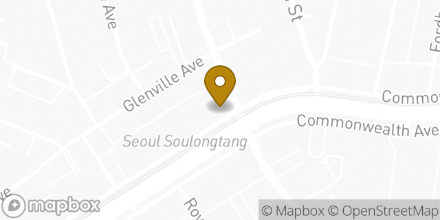 Map showing the location of Amazon Locker - Smile in Allston, MA 02134