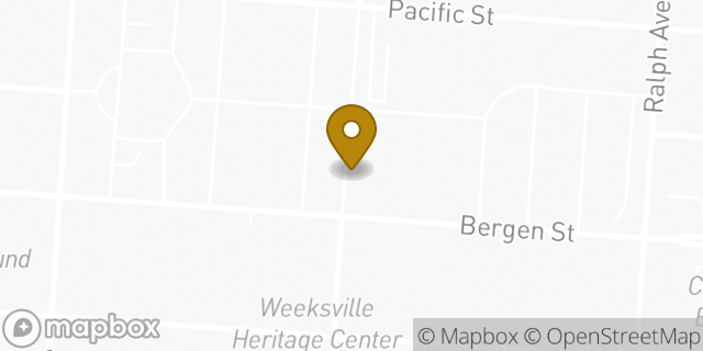 Map showing the location of Amazon Locker - Xia in Brooklyn, NY 11233